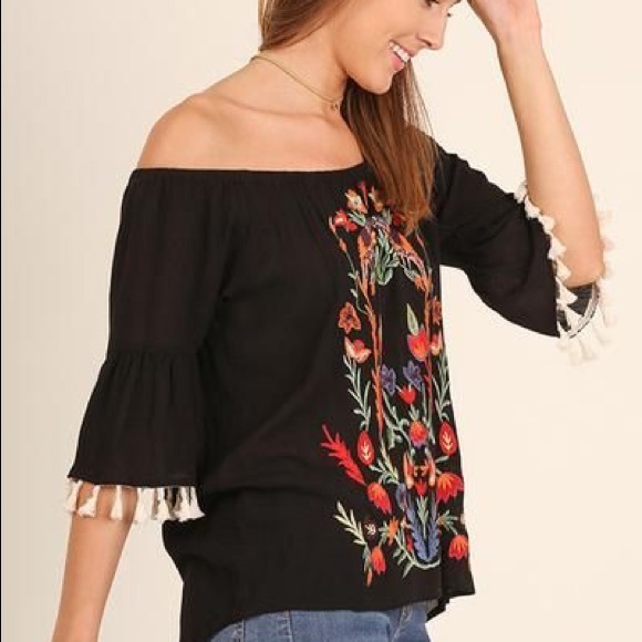 Umgee Tops - Beautiful Umgee Gypsy Embroidered Off Shoulder Top